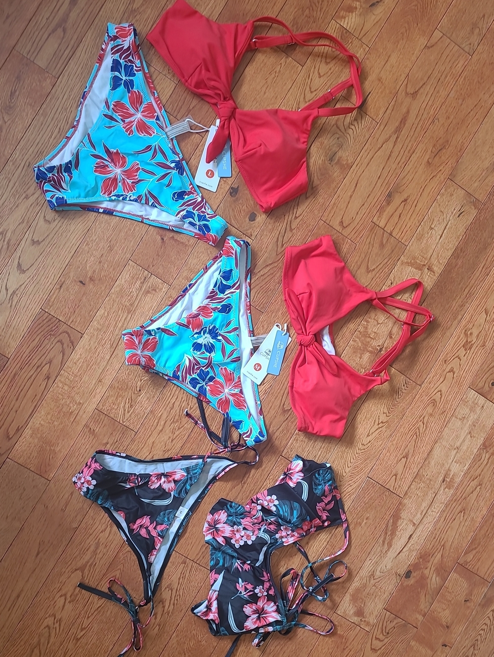 Women’s Swimsuit Bundle- Keep The Size That Fits, Reposh What Dosent!!